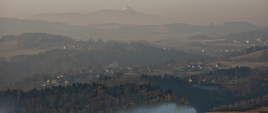 Ještěd v podvečerní podymě 2005